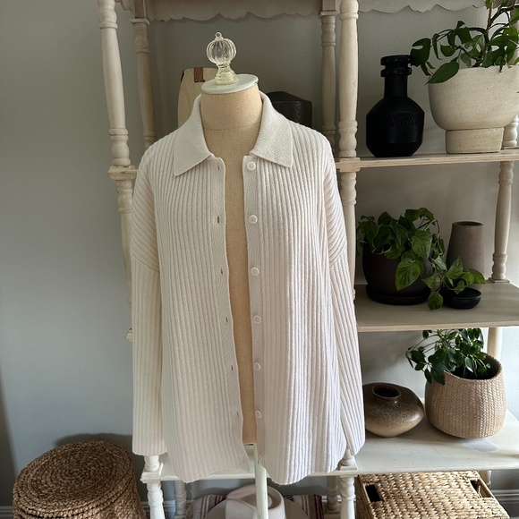 Reformation Fantino Cashmere Collared Cardigan in Gossamer (M)